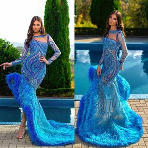 2020 Vestidos de Noite de Sereia Azul Bateau Neck Frisado Lantejoulas Feather Manga Longa Prom Vestido Ruffle Split Sweep Train Formal Party Vestido