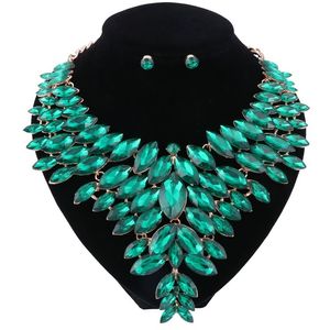 Farbe Frauen Hochzeit Halskette Ohrringe Nigerianischen Perle Trendy Schmuck Sets Gold Überzogene Imitiert Kristall Anhänger Party Zubehör