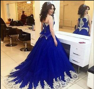 Saudyjska Arabska Royal Blue Quinceanera Suknie Sweet Serce Sweep Pociąg Złoty Aplikacje Prom Party Suknie dla Słodkie 15 Vestidos de 15 Anos 2019