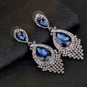 Kristal Elmas Küpe Saplamalar Dangle Ear Halkalar Düğün Moda Takı Kadınlar ve Sandy