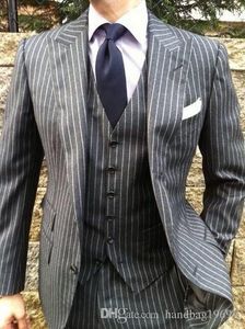 Yeni Gelenler Gri Çizgili Man İş Suit Erkekler İş (Ceket + Pantolon + Vest + Tie) D Damat smokin Düğün Psrty Hüsniye Moda Setleri Suits: 152