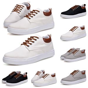 Wersja SALE Koreańska moda nowa marka projektantów moda Triple White Casual Buty Sneaker Buty Buty męskie masy mody mody butów najwyższej jakości 607