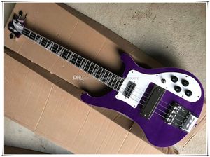 I lager Avable 4 Strängar Lila Body Electric Bass Gitarr med Rosewood Fingerboard, White Pickguard, Chrome-maskinvara, kan anpassas