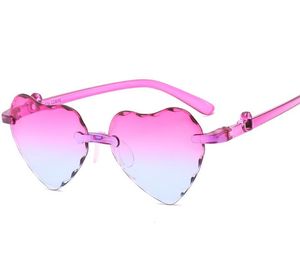 Wholesale Kids Heart Shaped Sunglasses Fashion Anti-UV Eyewear Toddler Girls Sunblock