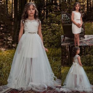 Little Queen Dress Bianco Pizzo Flower Girl Dresses Festa di nozze in rilievo Visita per bambini Abito da compleanno per bambini per matrimoni