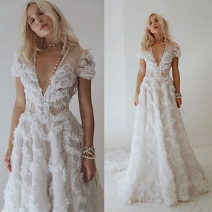 2020 Wunderschöne Brautkleider mit langen Ärmeln, Perlen, handgefertigten Blumen, Spitze, A-Linie, Brautkleider, Sweep-Zug-Brautkleider