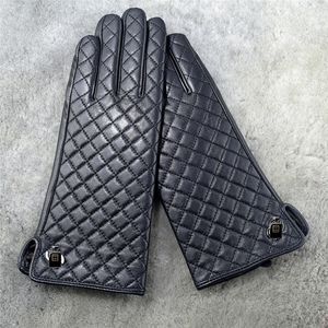 Fashion-Europe och Förenta staterna Vinter Högmod Varumärke Export Sheep Leather Handskar Kvinnors Style Sub-Point Leather Gloves