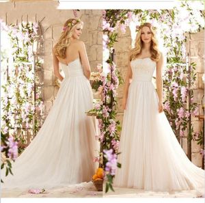 2019 New Cheap Vintage Summer Beach Lace Wedding Dresses Strapless A Line Organza Tulle Bridal Gowns Cheap Long Sweep Train Wedding Gowns