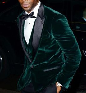 真新しい緑のベルベットの新郎タキシードピークラペル新郎の男性メンズのウェディングドレススタイル男のジャケットブレザー3ピーススーツ（ジャケット+パンツ+ベスト）851
