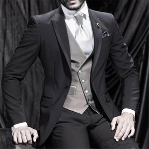 Caldo - Smoking dello sposo grigio scuro con risvolto a punta a due bottoni da uomo Abito da sposa Miglior uomo popolare Business Prom Party Suit (giacca + pantaloni + cravatta + gilet) 2267