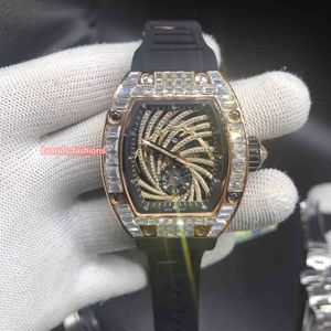 Otroligt utformad Mäns Ice Diamond Watch Rose Gold Rostfritt stål Fullständig Diamond Case Watch Automatisk Mekanisk Sport Armbandsur