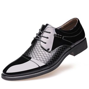 Patent Leather Italian Mens Shoes Formal Wedding Oxford Shoes For Mens Pointed Toe Business Dress Shoes