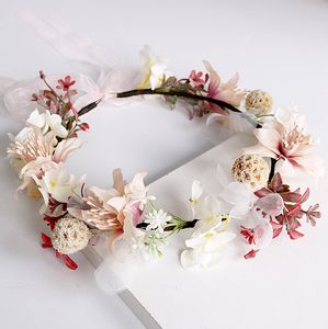 Accessori per capelli da spiaggia per bambina Corona per bambini in stile bohémien per ragazze simulazione corona di fiori per bambini ghirlande principessa ortensia C5692