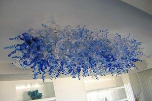 現代の天井の光LEDの青いガラスのクリスタルライトシャンデリアの長方形の形のリビングルームアート装飾手が吹く