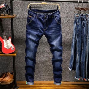 Wiosna jesień męska elastyczne bawełniane dżinsy spodnie luźne dopasowanie dżinsowe spodnie męskie odzież mody i umyte spodnie jeanowe