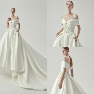 2020 Modest YL Elegant Ball Gown Off Shoulder Sleeveless Lace Up Wedding Dresses Satin Pleats Bow Wedding Gowns Sweep Train Bridal Gowns
