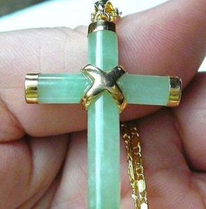 Szczęście Biżuteria 18K GP Light Green Jade Cross Wisiorek Naszyjnik Darmowa Wysyłka