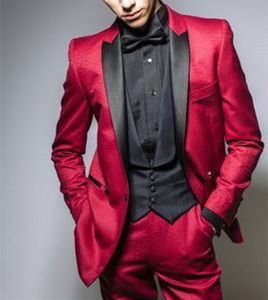 Red Groom Tuxedos Black Peak Lapel Groomsman Wedding 3 Piece Suit Fashion Men Business Prom Party Jacket Blazer(Jacket+Pants+Tie+Vest) 2275