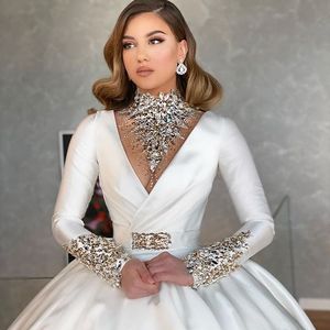 2020 Ballroom Wedding Dresses Long Hermes Pärled Crystal Bridal Gown High Neck Illusion Bodice Sweep Train Vestidos de Novia230h