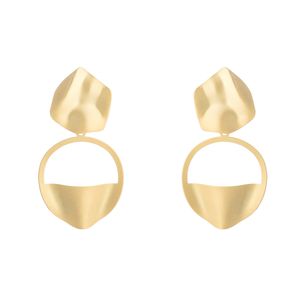 A forma di fiori con imitazione Orecchini in metallo oro perle Orecchini per stalloni per feste donne regalo