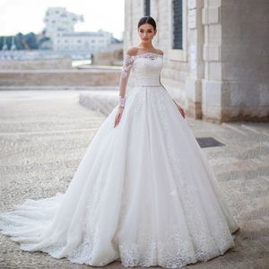 Boat Neck Long Sleeve Illusion Empire Waist Wedding Dresses 2020 Princess Ball Gown Crystal Sashes Lace Applique Bridal Gowns Reception