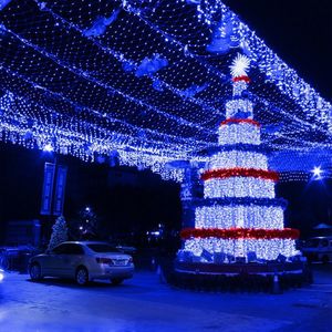 Оптовая 10м х 8м LED сетка Mesh Fairy Струнные Декоративные лампы 2000 светодиодов 8 Режимы Рождество Праздник на открытом воздухе Свадебные украшения сада