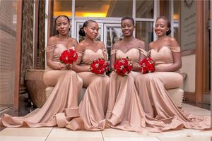 Nya African Mermaid Bridesmaid Dresses 2020 Long for Weddings Off Shoulder Cap Sleeves Backless Plus Size Maid of Honor Wedding Guest Gown