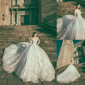 Modest Bohemian Corona Borealis Ball Gown Wedding Dresses Spaghetti Tulle Applique Hand Make Flower Wedding Gowns Sweep Train robe de mariée