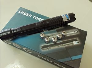 100000m 5in1 450nm Puntatori laser blu militare più potenti Luce a LED Torcia elettrica Torcia lazer malvagia Caccia + 5 tappi + caricatore + confezione regalo