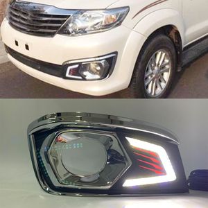 1 par LED DRL carro luz do dia luz de nevoeiro luzes diurnas com Harness interruptor Para a Toyota Fortuner 2012 2013 2014