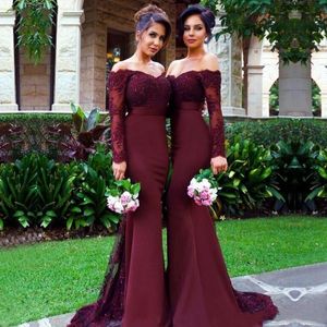 2019 Wesela Burgundy Druhna Suknie Mermaid Off The Ramię Długie Rękawy Zroszony Koronka Appliqued Szyfonowa Maid of Honor Dresses