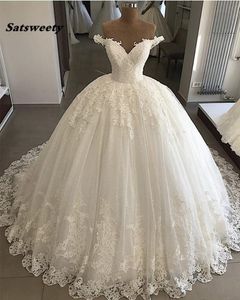 2023 Vintage Spitze Brautkleider Plus Größe Applikationen Dubai Elegante Brautkleider Lace Up Puffy Ballkleider Vestido De Novia