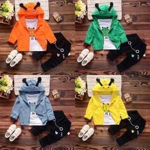 Wholesale 2t coat for sale - Group buy 2019 new style Spring Autumn cotton Zipper Hoodies Beetles pattern with coat long sleeve and trousers three pieces for boys and girls