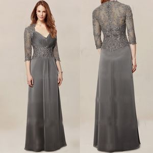 2020 Brudens mor klänningar V Neck 3/4 Ärmar Illusion Appliqued Lace Beaded Mother Gown Floor Längd Skräddarsy Bröllop Gästklänning