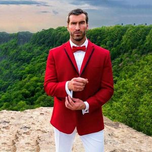 Красивый красный Мужчины Свадьба Tuxdos Нотч Groom Tuxedos Отлично Мужчины куртка Blazer 2 шт костюм (куртка + брюки + Tie) 2679