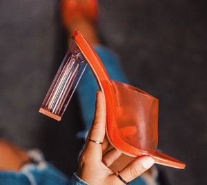 2020 새로운 PVC 브랜드 신발 샌들 크리스탈 오픈 Toed 섹시한 얇은 발 뒤꿈치 11cm 크리스탈 여성 투명 발 뒤꿈치 샌들 슬리퍼 펌프