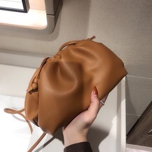 Klasyczne Designer Torebki Chmura Kształt Magnes Panie Torby Wieczorowe Sprzęgła Kobiet Wouch Prawdziwej Skóry Handmade Girls Torebka Crossbody Totes