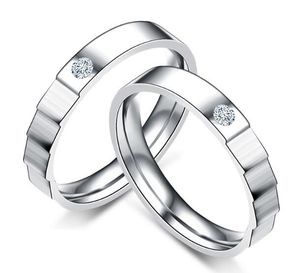 パーソナライズされた幾何学模様CZカップルリングプロミスジュエリートレンディな結婚指輪の銀製のステンレススチール愛のギフト4mm
