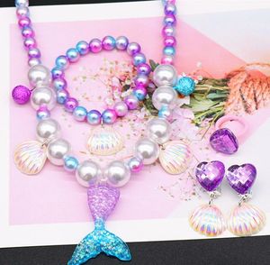 Beaded Necklace Bracelets Ring Clip Earrings for Kids Little Girl Mermaid Pearl Shell Jewelry Sets Favors Bags for Party