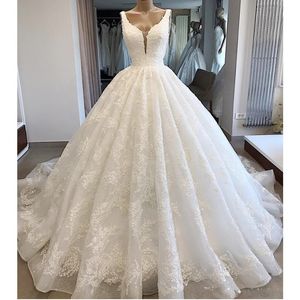 Vintage Lace Wedding Dresses Long Lace Appliqued Lace Up Back Bridal Gown With Sweep Train Custom made Plus Size Wedding Dress