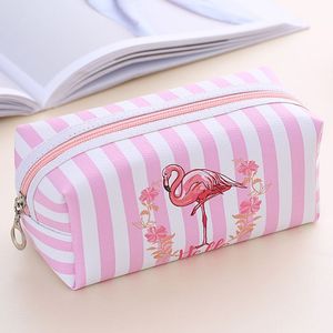 New Fashion Women Makeup bag Pouch Cute Cartoon Flamingo Unicorn Cosmetic Bag Zipper Toilette Organizer Borsa Borsa da trucco femminile