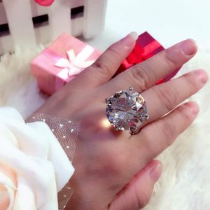 20mm Artificial Crystal Super Large Ring Props Engagement Photography Props Anniversary Födelsedag Present Cosplay Tillbehör Ring