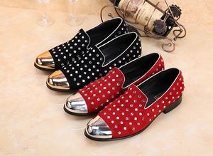 High Red New Black Designer Quality Leather Men British Flats Casual Loafers Rivets Prom Formal Dress Punk Wedding Party Shoes H236 456 884