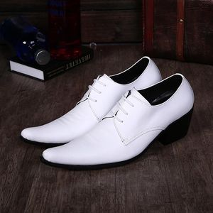 Moda coreana Chaussures Hommes scarpe da uomo a punta Altezza aumentata Scarpe da parrucchiere maschili inglesi Scarpe da uomo in pelle da sposa Bianco