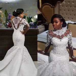Oszałamiające Saudi Arabskie Perły Kryształowe Suknie Ślubne Plus Rozmiar Nigerii Koronki Style Wysoka Neck Długi Rękaw Aplikacja Zroszona Syrenka Bridal