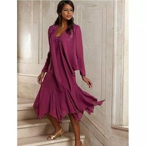 Vintage Plum Elegant Chiffon Appliqued Plus Size Mother Of The Bride Dresses With Jacket Tea Length Groom Pant Suits Gowns For Weddings