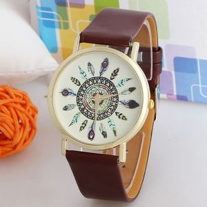 2016 New Fashion Vintage Men Women Watch Feather Dial Leather Band Quartz Analog Unique Wrist Watches