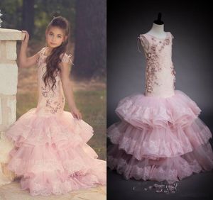 2020 Sereia Vestidos Da Menina de Flor Para O Laço De Casamento Appliqued Saias Em Camadas Meninas Pageant Vestido Frisado Primeira Comunhão Santos Vestidos