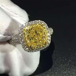 2020 gioielli di lusso super scintillanti in argento sterling 925 a forma di cuscino oro topazio pavimenta pietre preziose con diamanti CZ promessa anello per fedi nuziali da donna