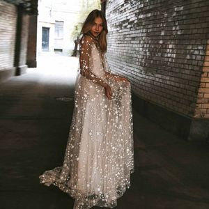Vintage Sparkly Crystal Prom Evening Dress 2019 Z Długim Rękawem Głębokie V Neck Formalne Koktajl Party Suknia Sexy Slit Pageant Suknie